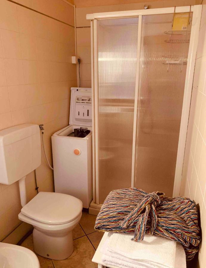 Maura'S B&B Gallarate Kültér fotó