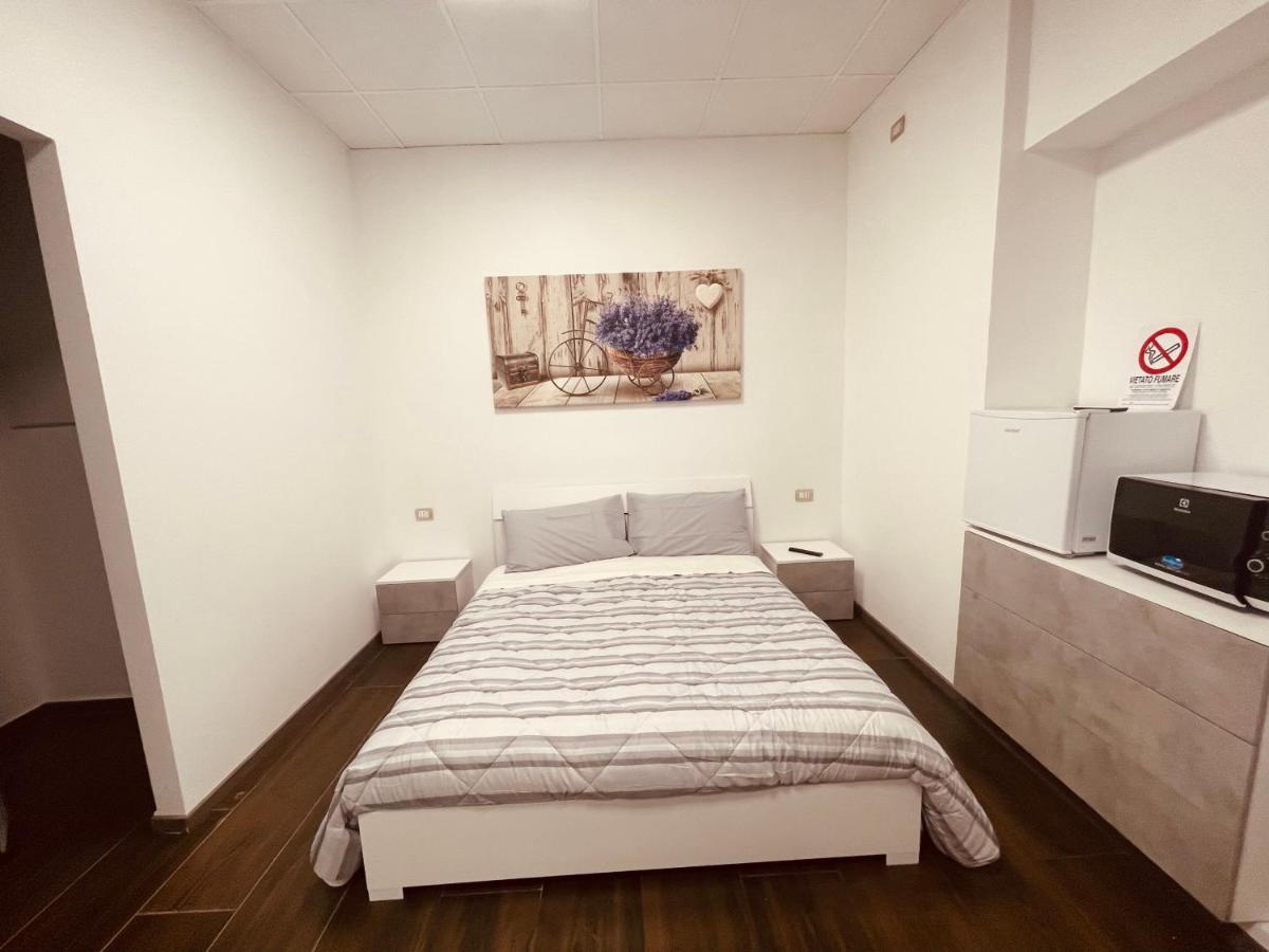 Maura'S B&B Gallarate Kültér fotó